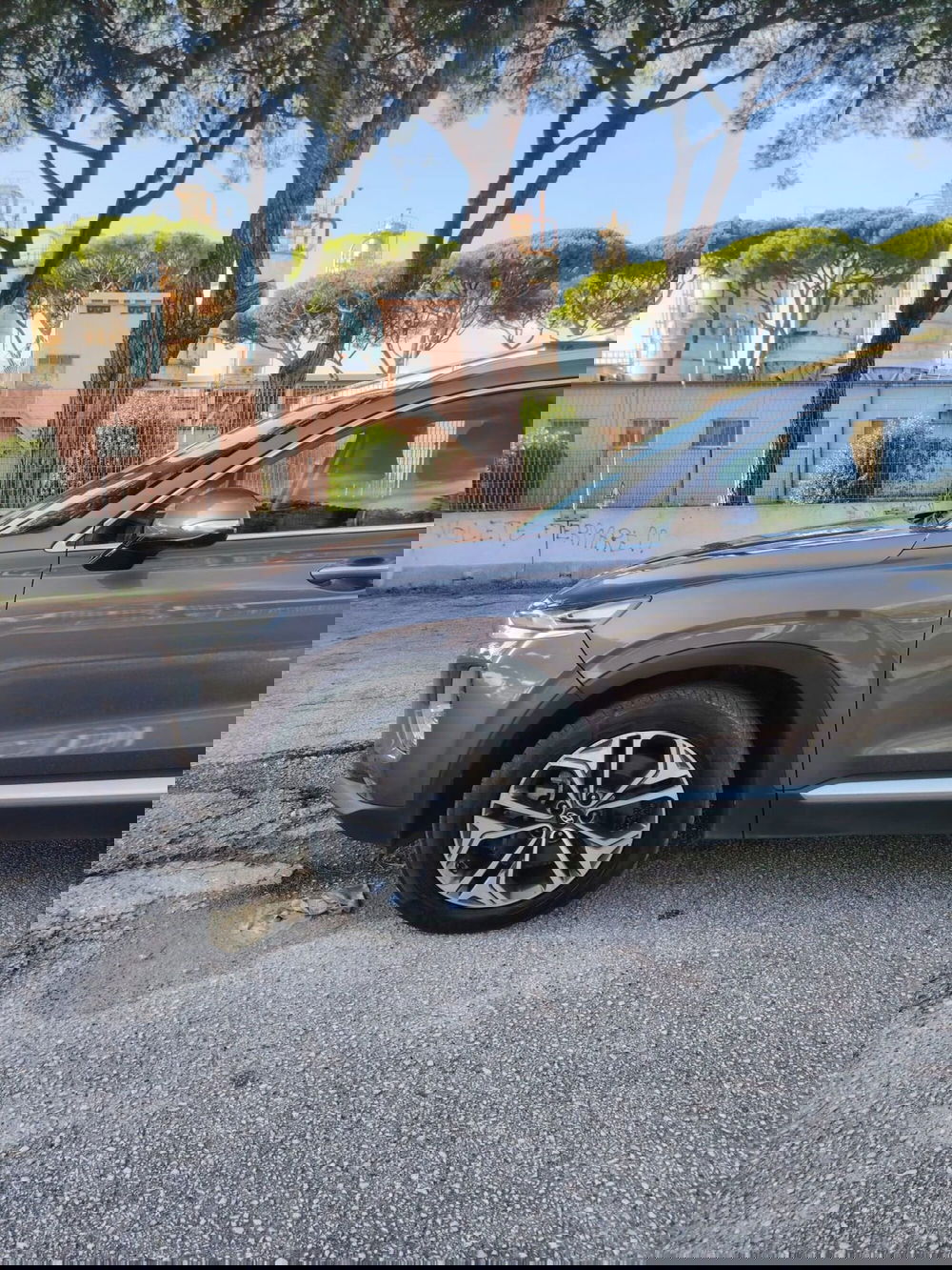 Hyundai Santa Fe usata a Massa-Carrara (19)