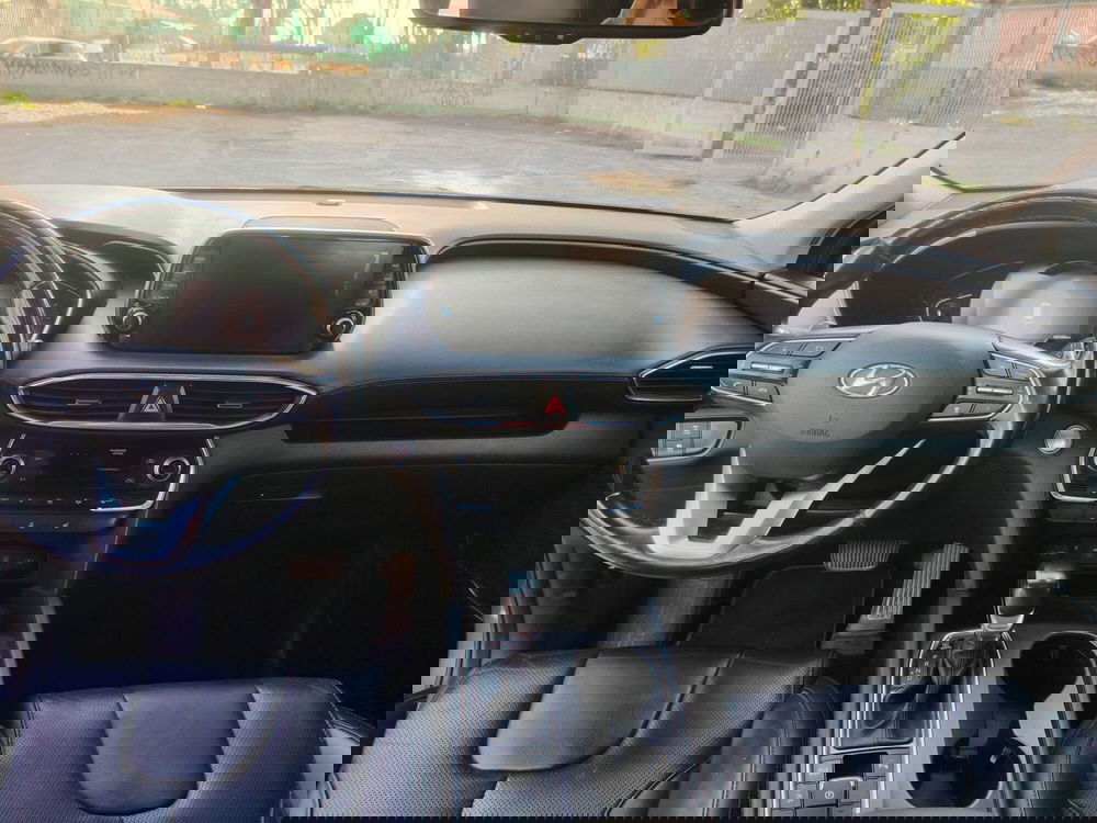 Hyundai Santa Fe usata a Massa-Carrara (6)