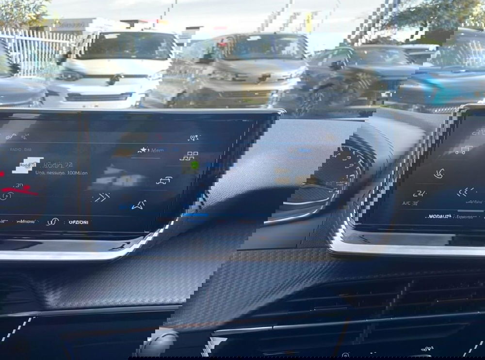 Peugeot 2008 usata a Foggia (11)