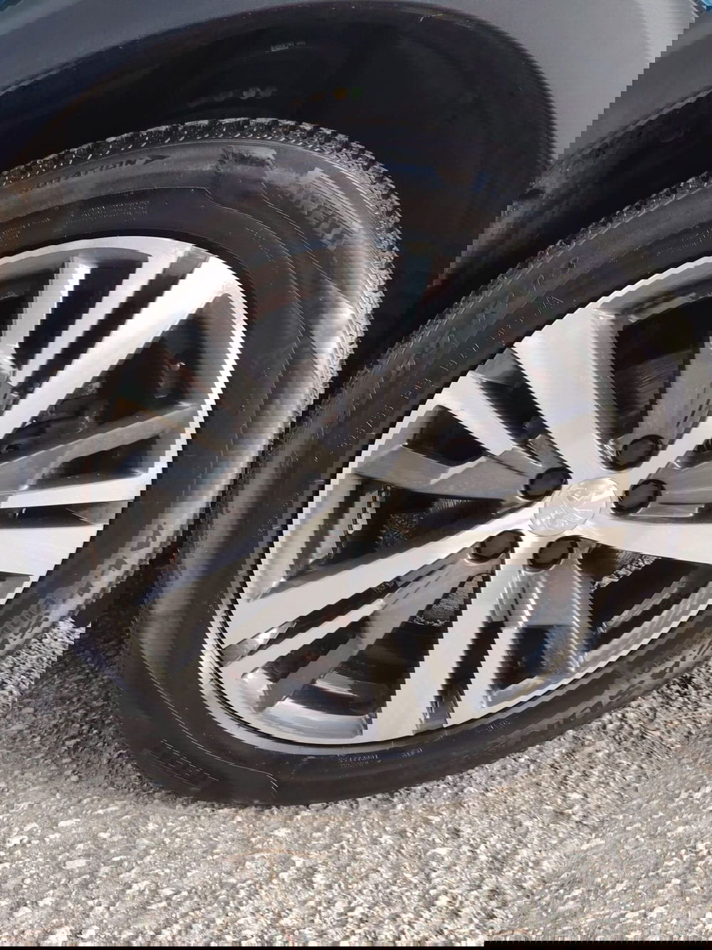 Peugeot 3008 usata a Massa-Carrara (15)
