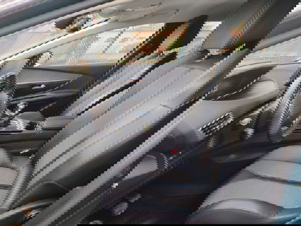 Peugeot 3008 usata a Massa-Carrara (18)