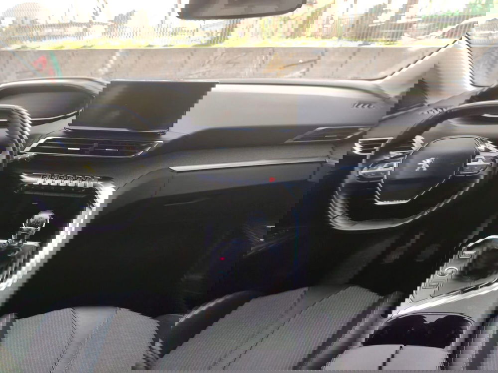 Peugeot 3008 usata a Massa-Carrara (6)