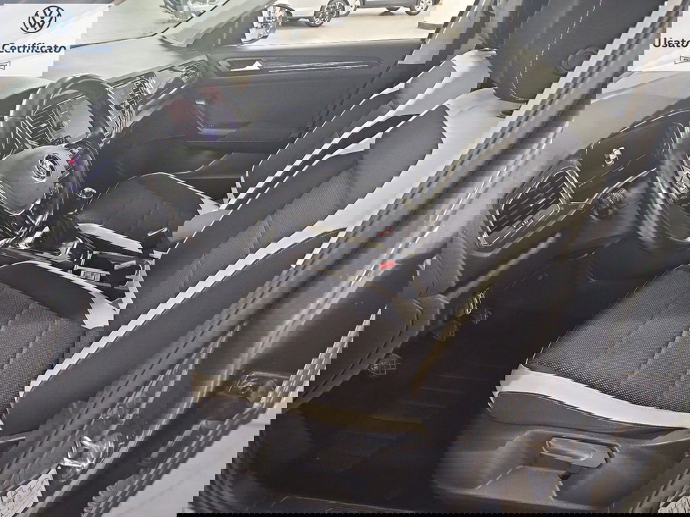Volkswagen T-Roc usata a Genova (10)