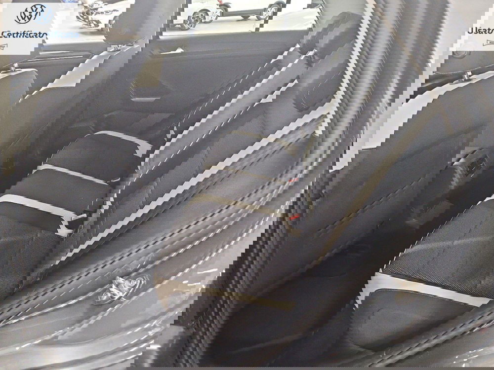 Volkswagen T-Roc usata a Genova (11)