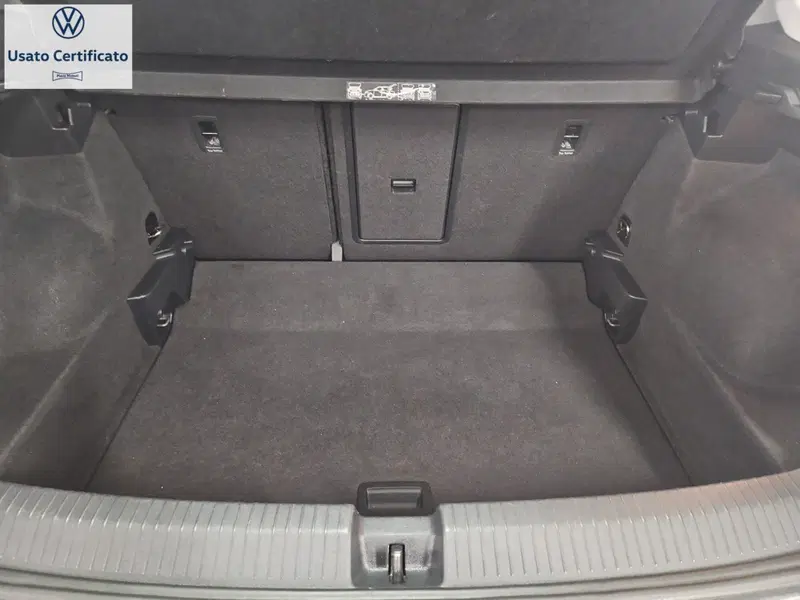 Volkswagen T-Roc usata a Genova (9)