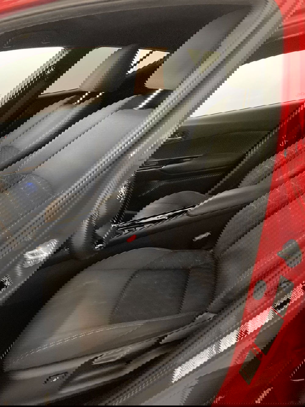 Toyota Toyota C-HR usata a Barletta-Andria-Trani (8)