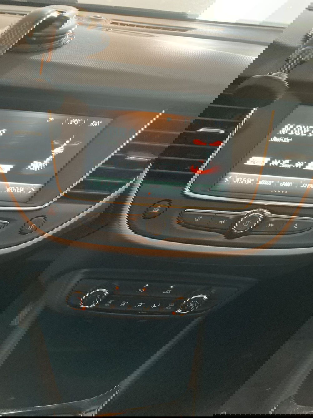 Opel Crossland X usata a Barletta-Andria-Trani (12)