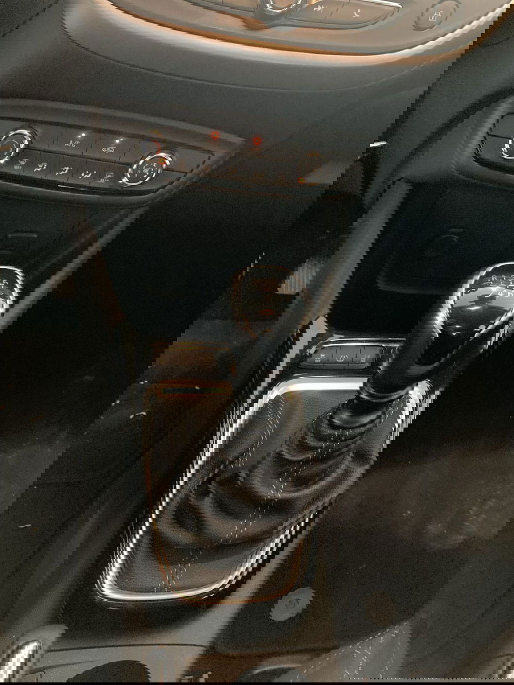 Opel Crossland X usata a Barletta-Andria-Trani (13)