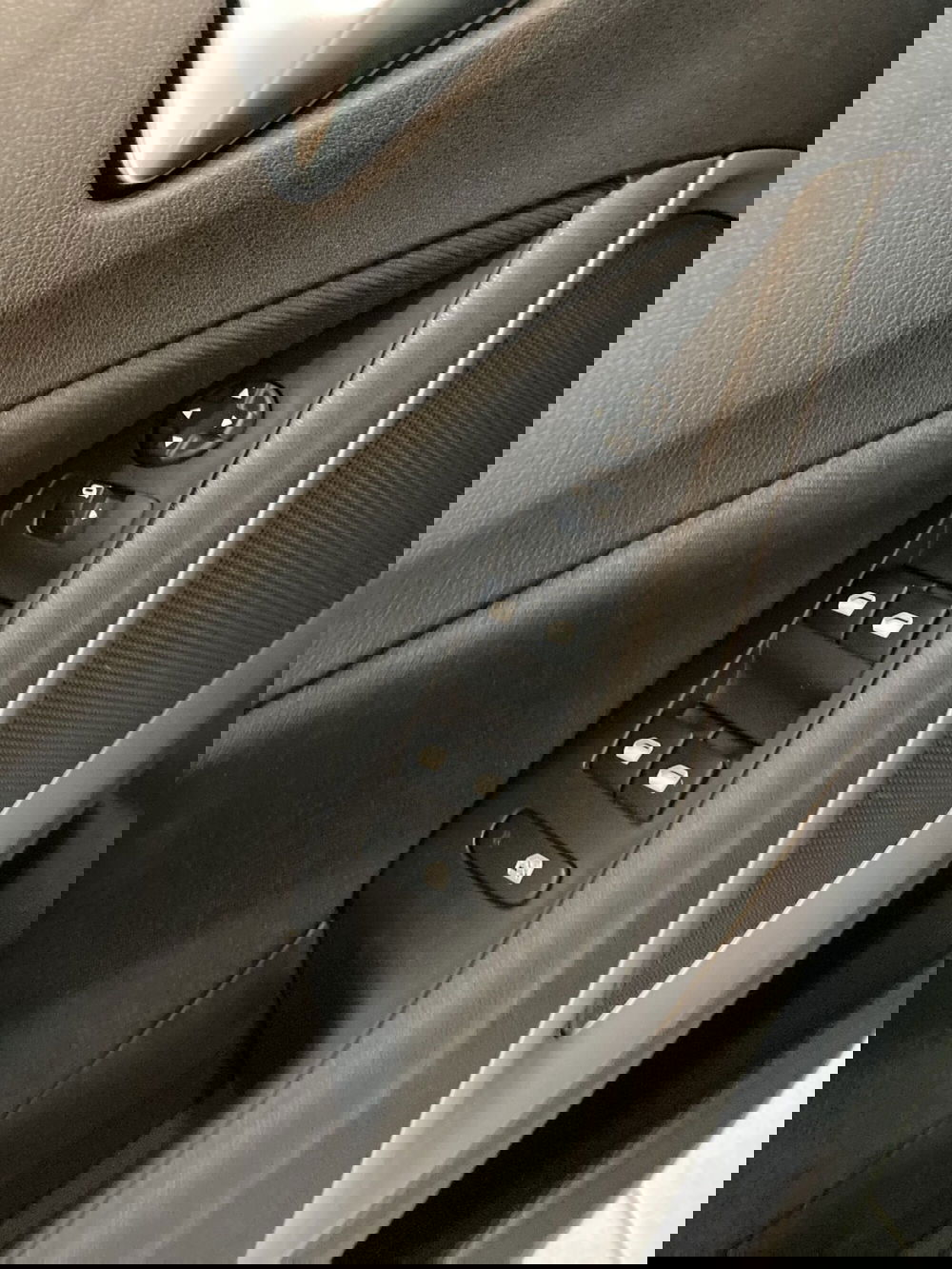 Opel Crossland X usata a Barletta-Andria-Trani (8)