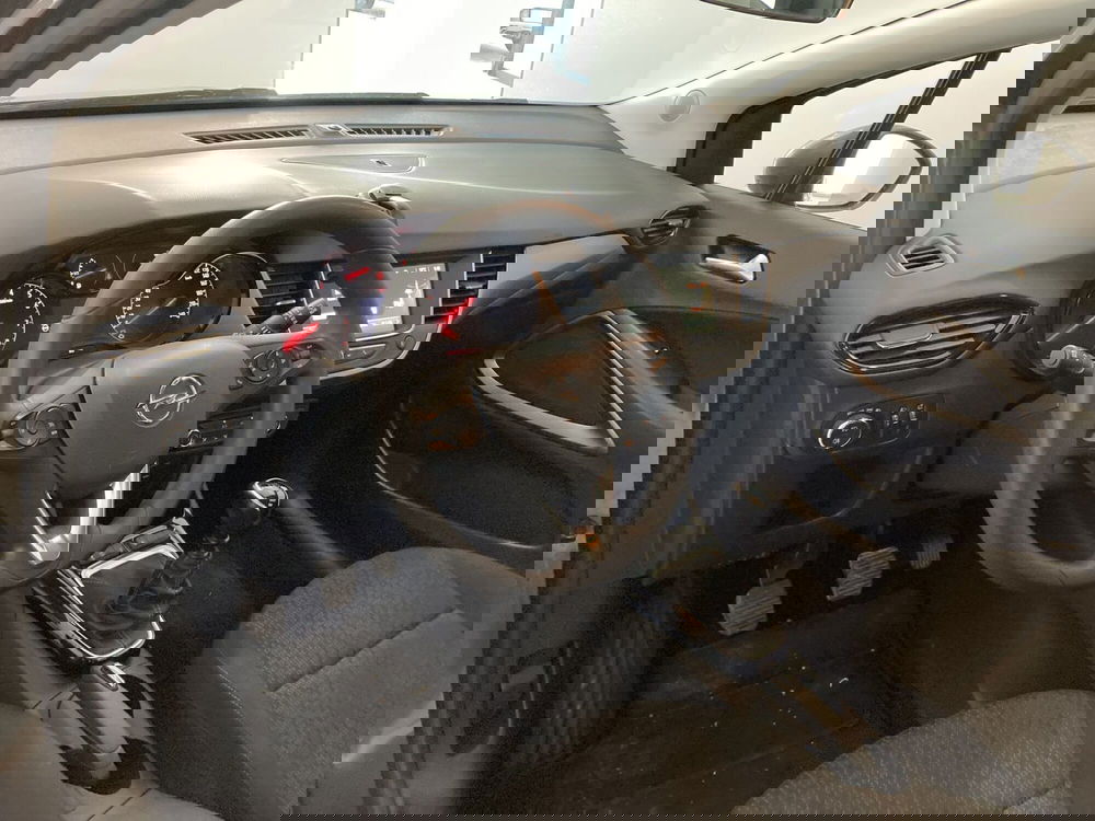 Opel Crossland X usata a Barletta-Andria-Trani (9)