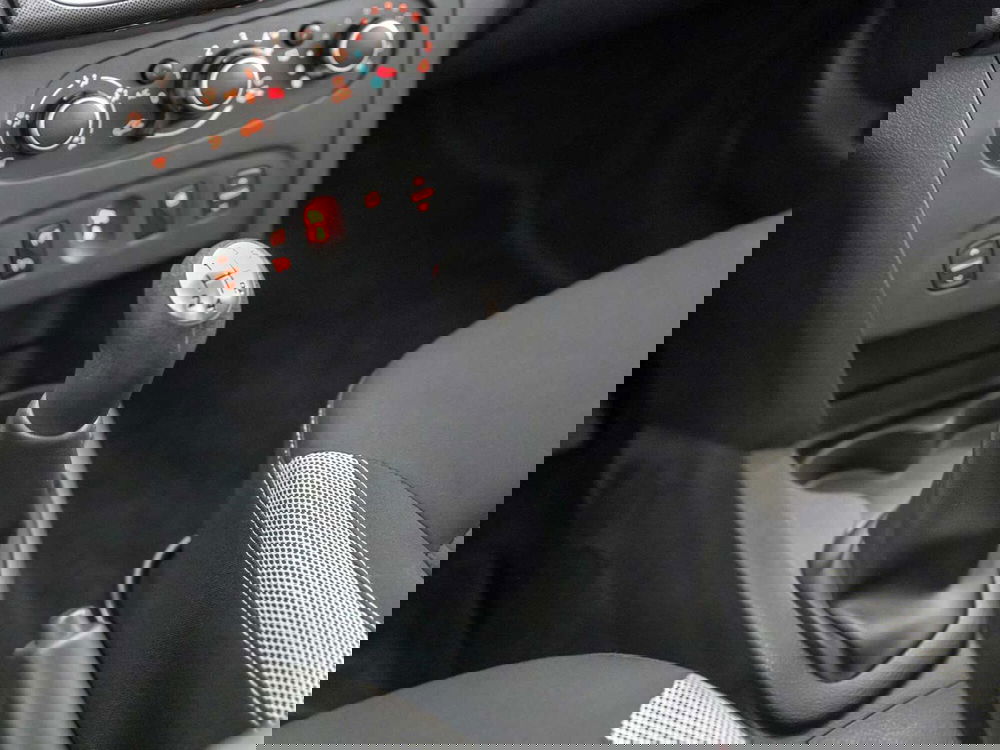 Dacia Sandero usata a Foggia (16)