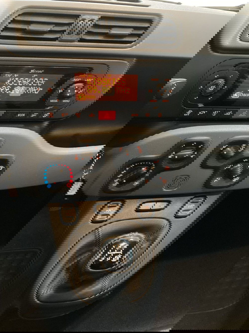 Fiat Panda usata a Barletta-Andria-Trani (9)