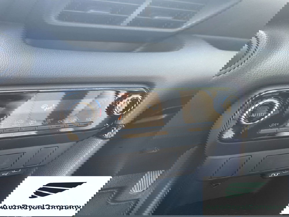 Toyota Yaris usata a Roma (17)