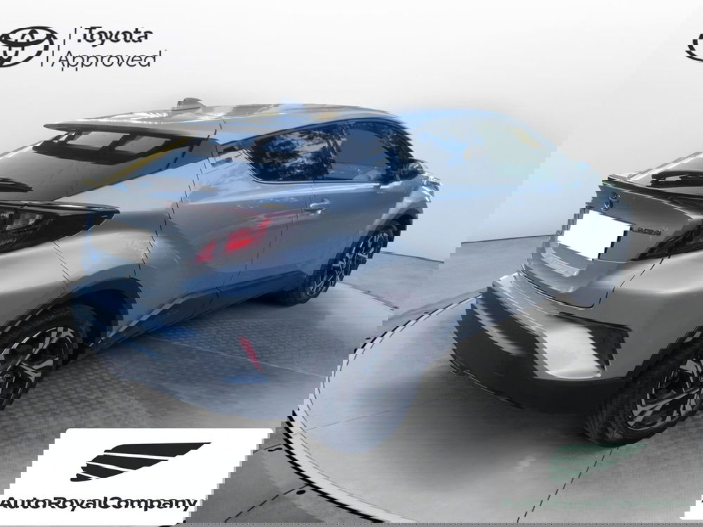 Toyota Toyota C-HR usata a Roma (6)