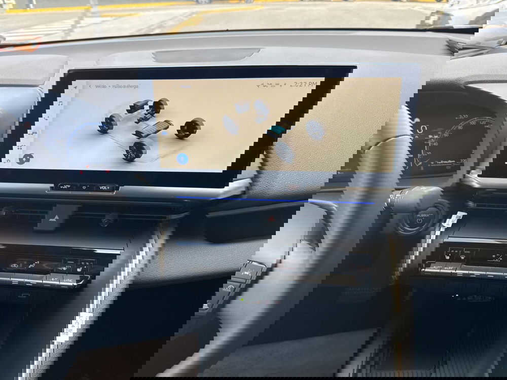 Toyota Toyota C-HR nuova a Reggio Calabria (11)