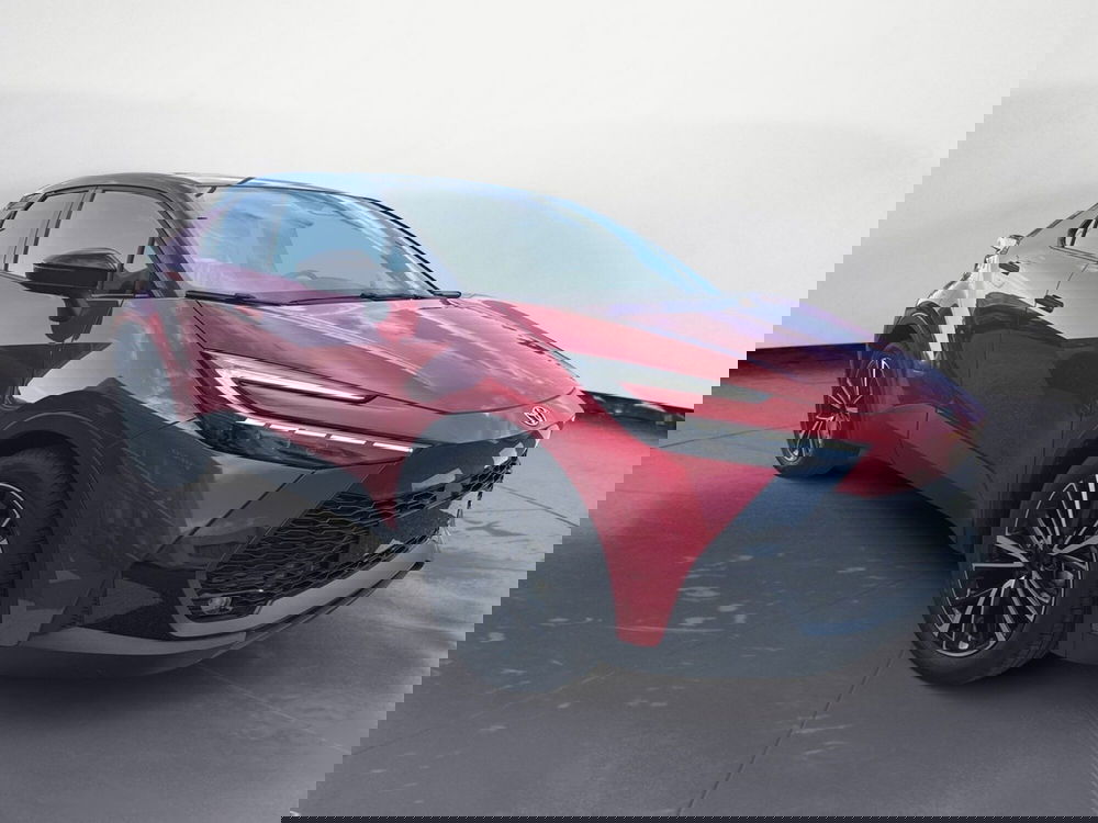 Toyota Toyota C-HR nuova a Reggio Calabria (6)