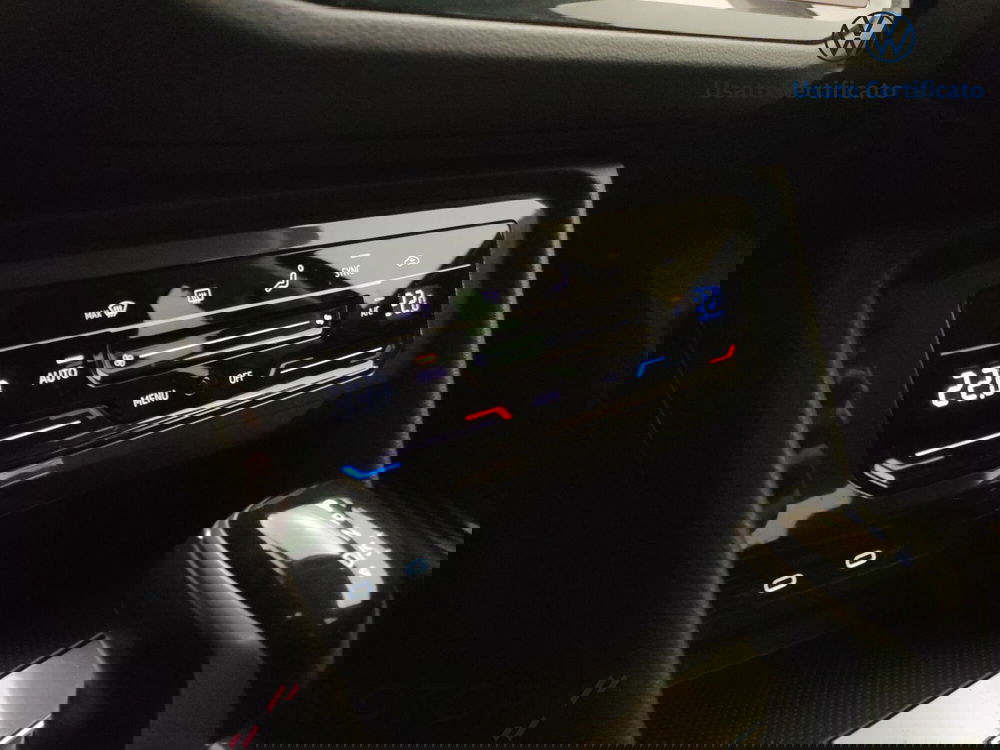 Volkswagen Tiguan usata a Varese (14)