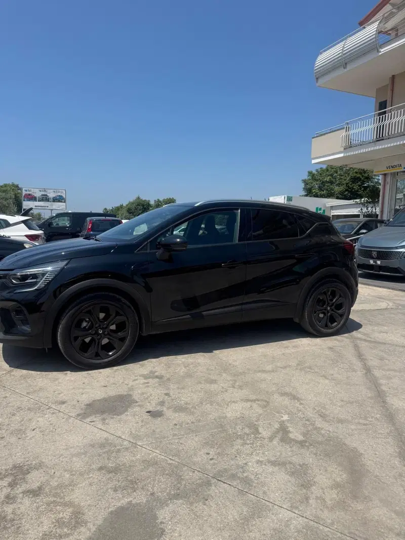 Renault Captur usata a Caserta (2)