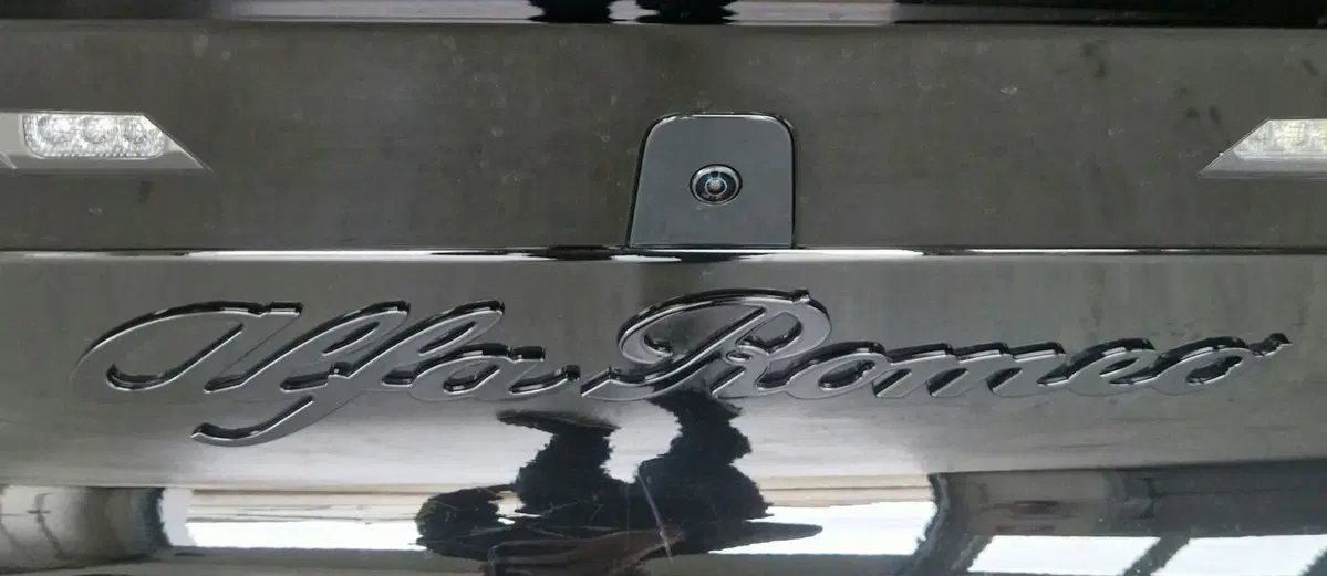Alfa Romeo Junior usata a Terni (19)