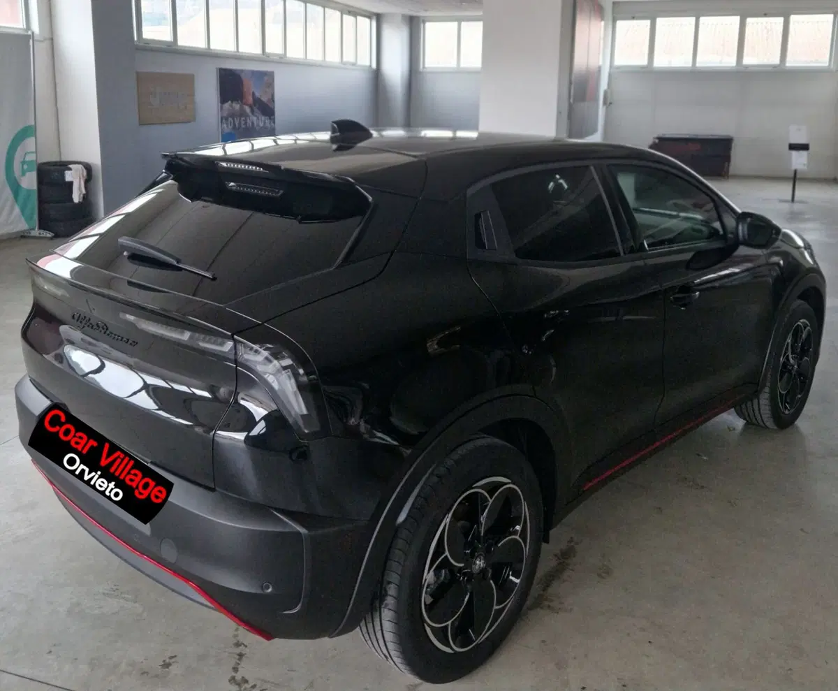 Alfa Romeo Junior usata a Terni (8)