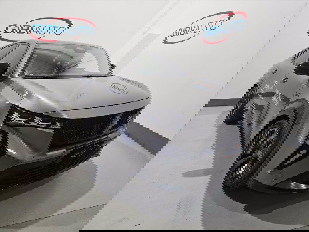 Renault Rafale nuova a Palermo