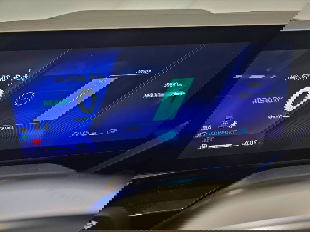 Renault Rafale nuova a Palermo (12)