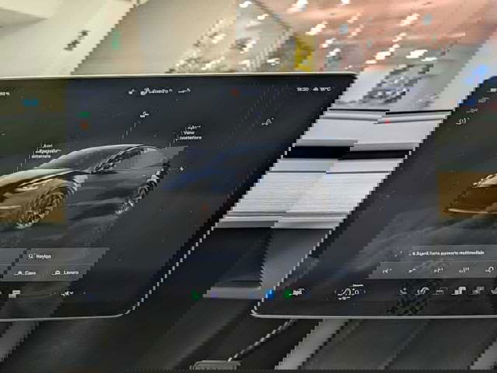Tesla Model Y usata a Teramo (18)
