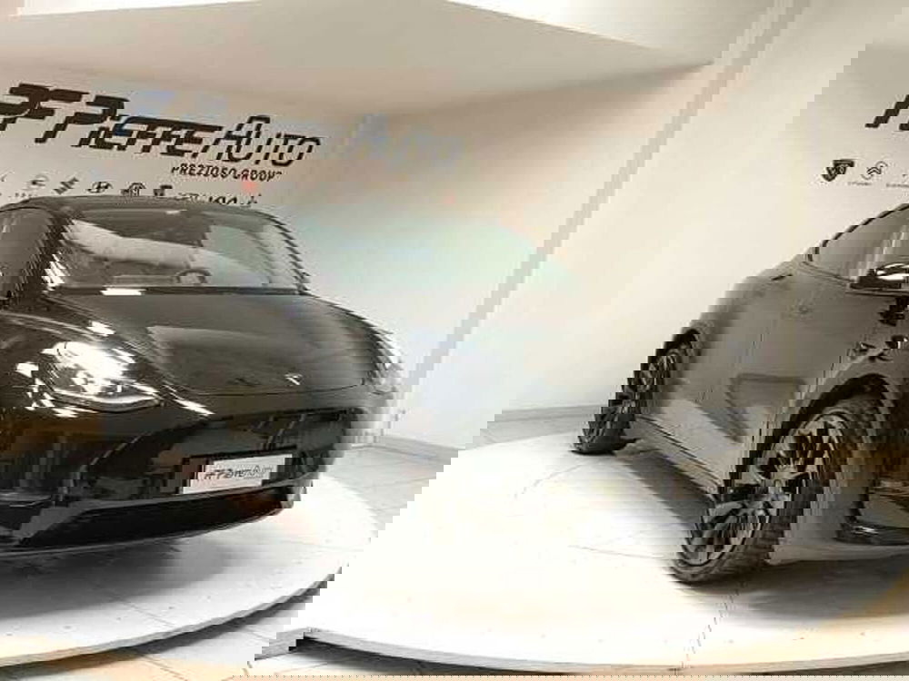 Tesla Model Y usata a Teramo (6)