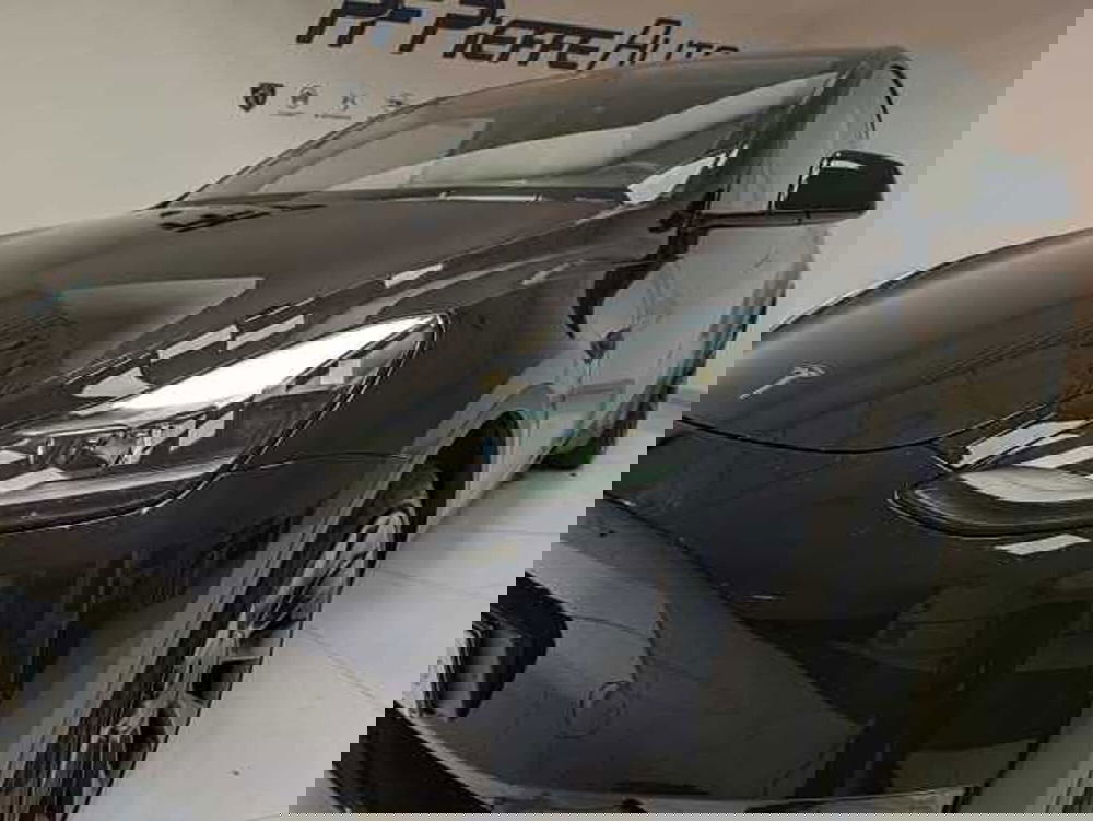 Tesla Model Y usata a Teramo (8)