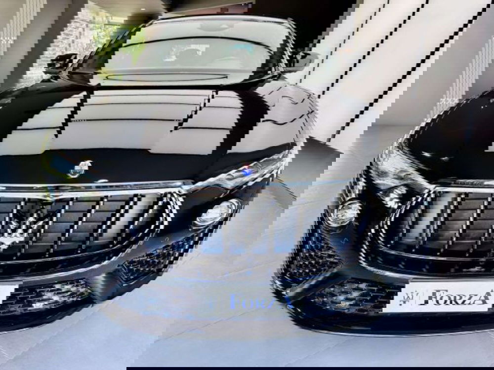 Maserati Levante usata a Torino (2)