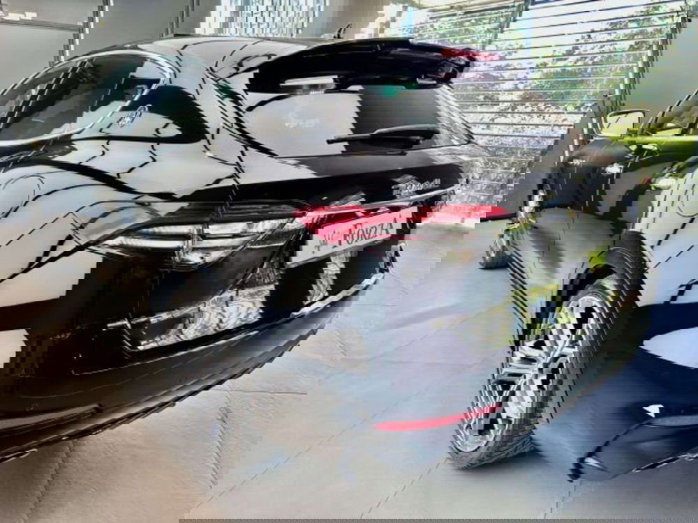 Maserati Levante usata a Torino (8)