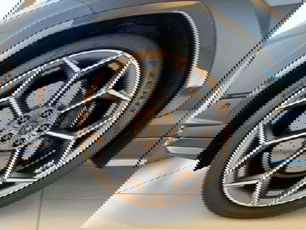 Lamborghini Urus usata a Torino (4)