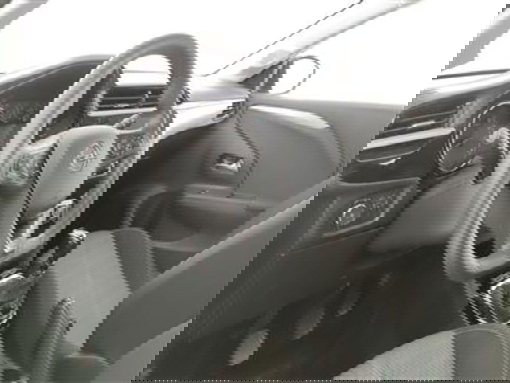Opel Corsa usata a Bari (13)