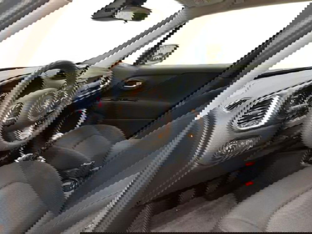Jeep Renegade usata a Vercelli (9)