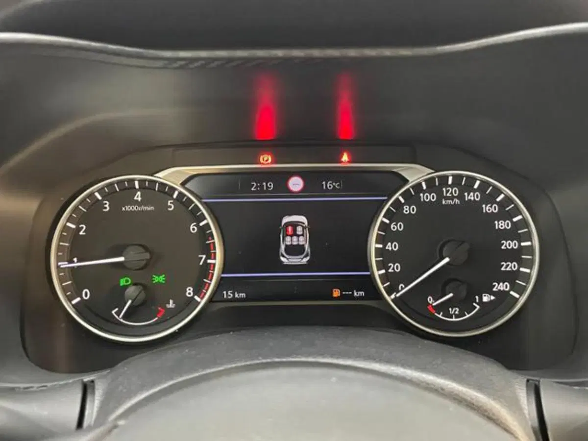 Nissan Juke nuova a Como (12)