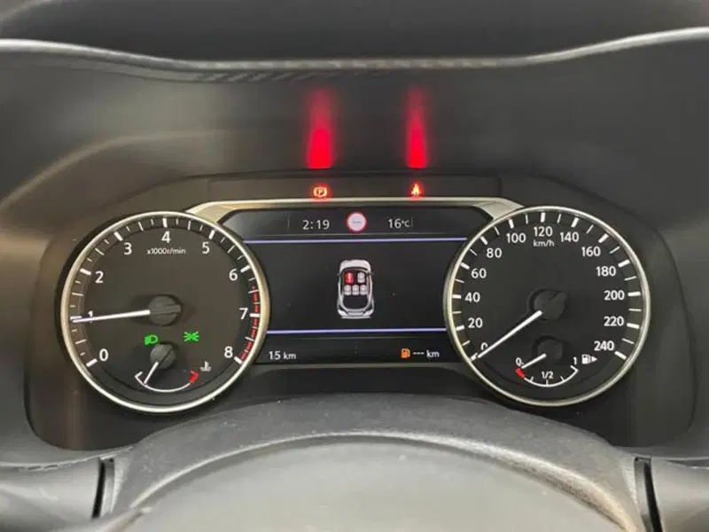 Nissan Juke nuova a Como (12)