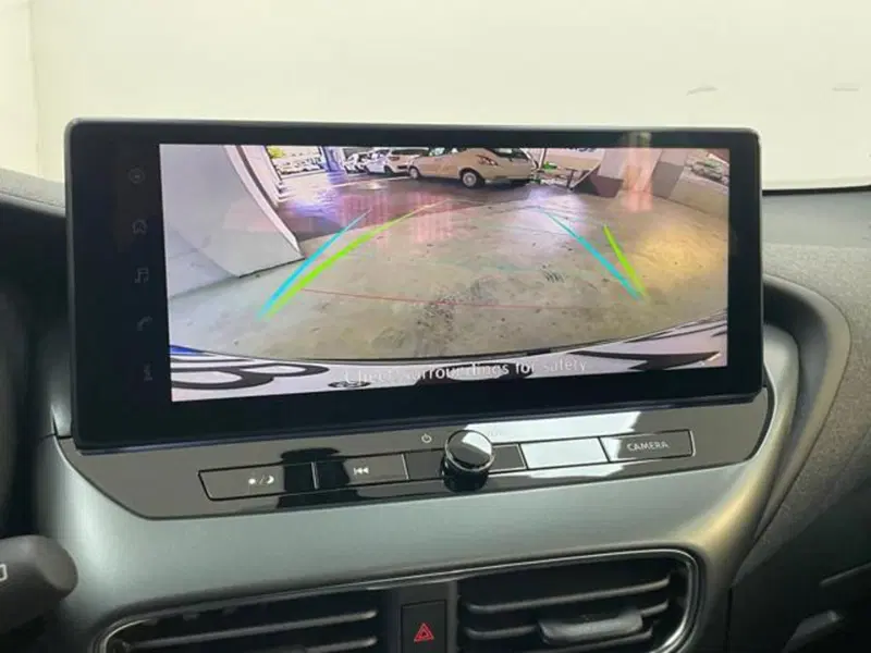 Nissan Juke nuova a Como (16)