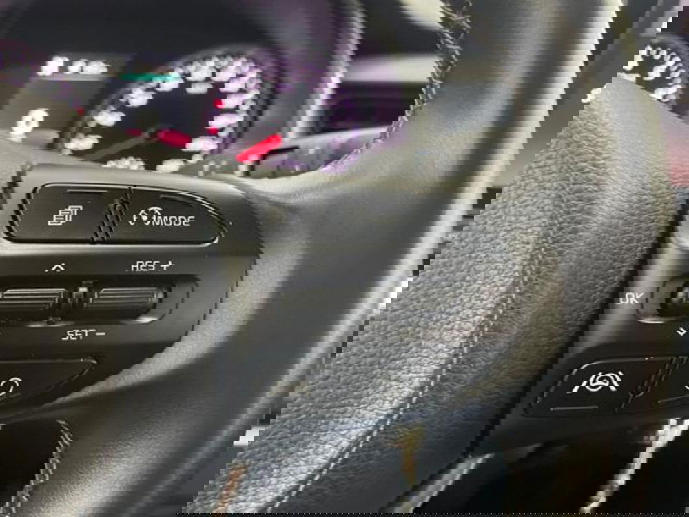 Kia Stonic usata a Como (11)