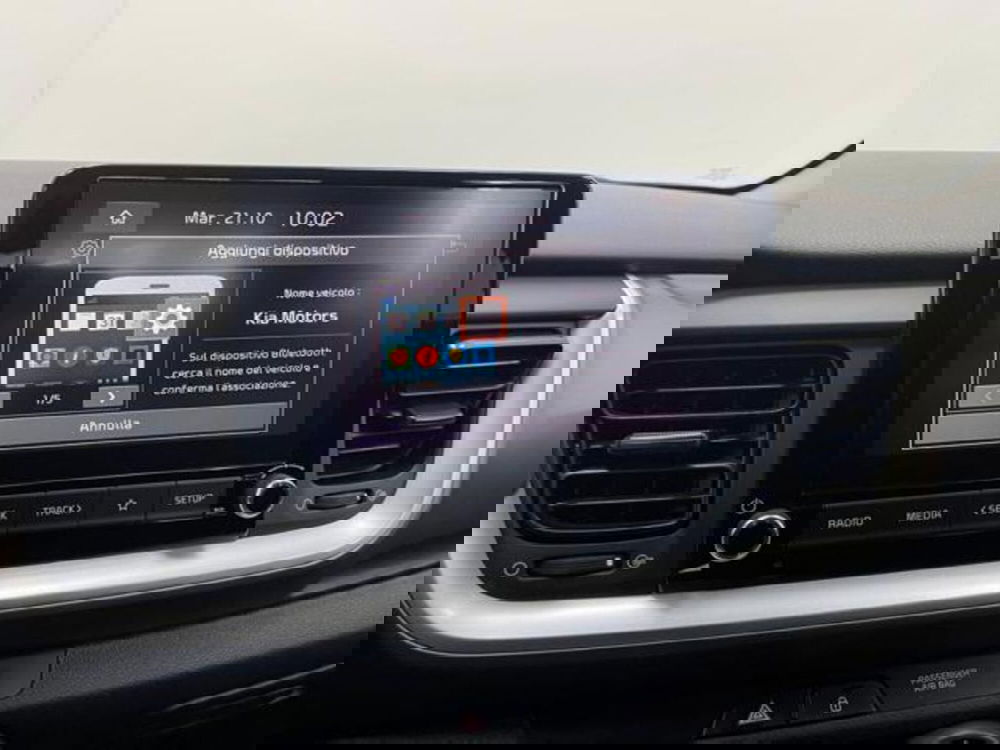 Kia Stonic usata a Como (13)