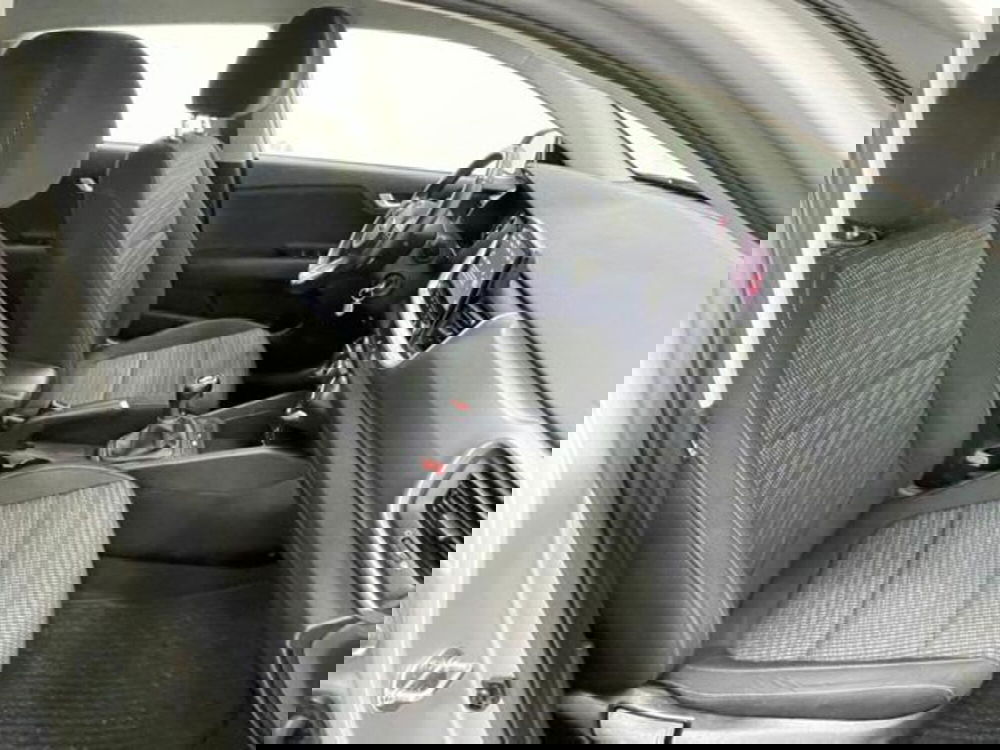 Kia Stonic usata a Como (3)