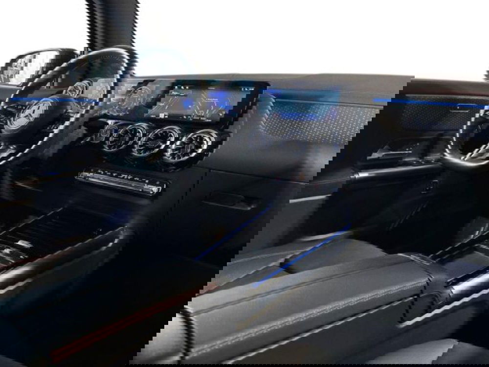 Mercedes-Benz EQA usata a Bologna (15)