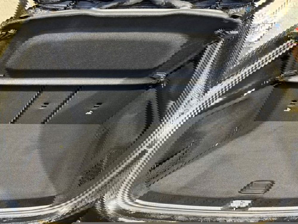 Mercedes-Benz EQA usata a Bologna (8)