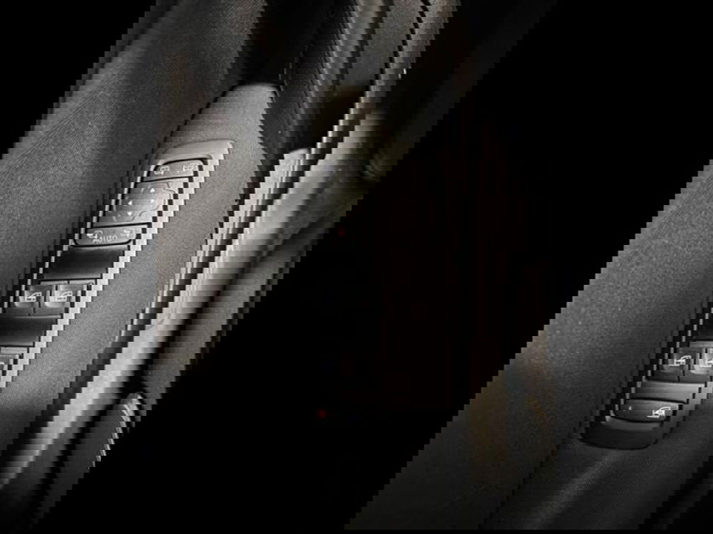 Renault Megane E-Tech Electric usata a Siena (10)