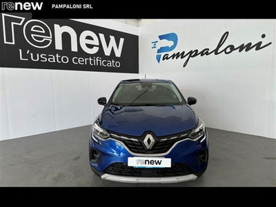 Renault Captur Plug-in Hybrid E-Tech 160 CV Intens del 2022 usata a Siena