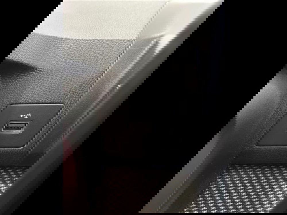 Dacia Jogger usata a Siena (9)