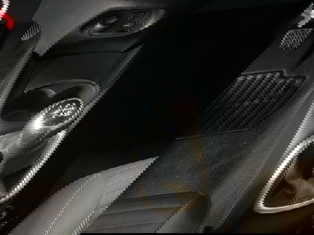 Toyota Yaris usata a Torino (12)