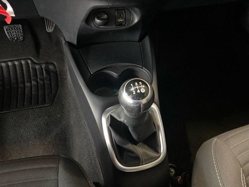 Toyota Yaris usata a Torino (12)