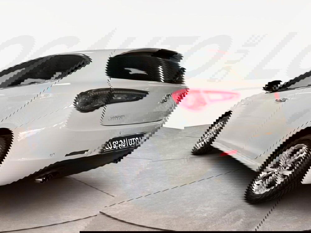 Alfa Romeo Giulietta usata a Torino (4)