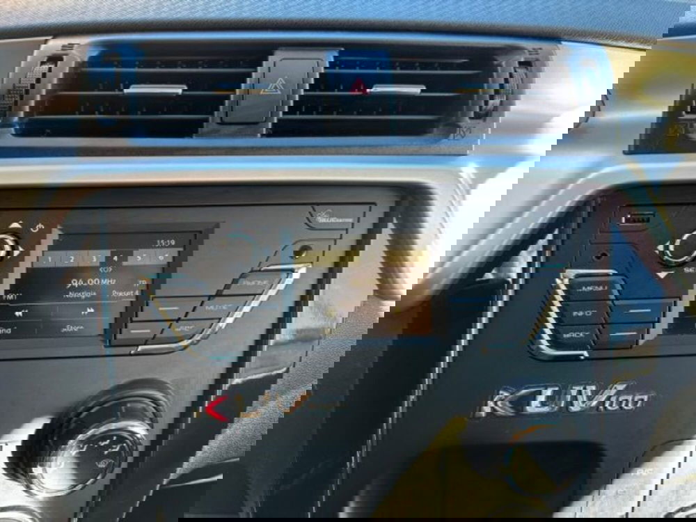 Mahindra KUV100 usata a Cuneo (11)