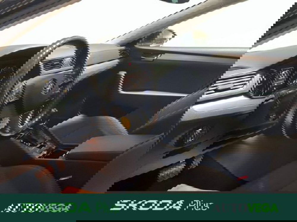 Skoda Superb Station Wagon usata a Vicenza (7)